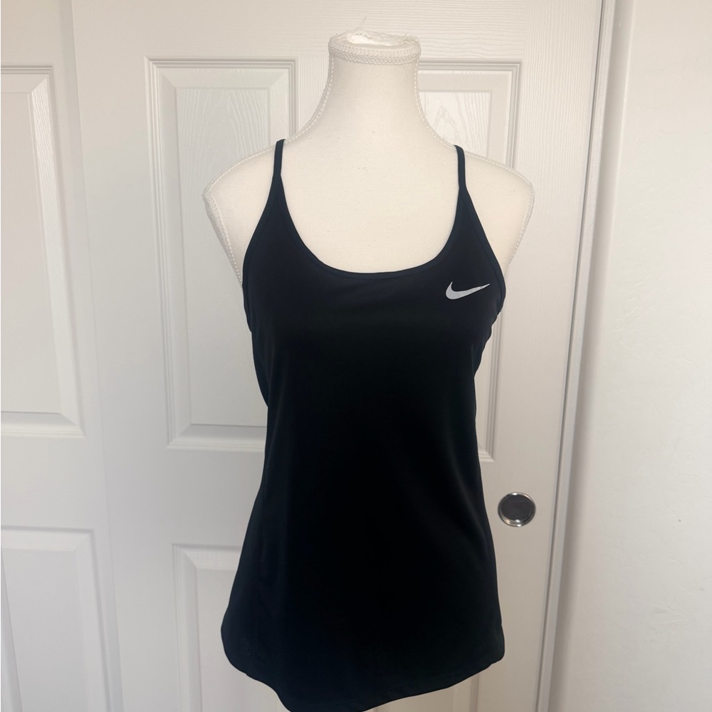 Nike Dri-Fit Racer Back Tank - M